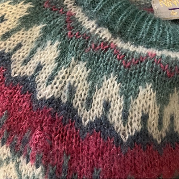 Vintage Mohair Blend Nino de Lendos Grandma Nordic Icelandic Sweater Green Small - Picture 6 of 7